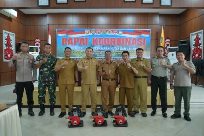 Wabup Kapuas Buka Rakor Kesiapsiagaan Karhutla 2026