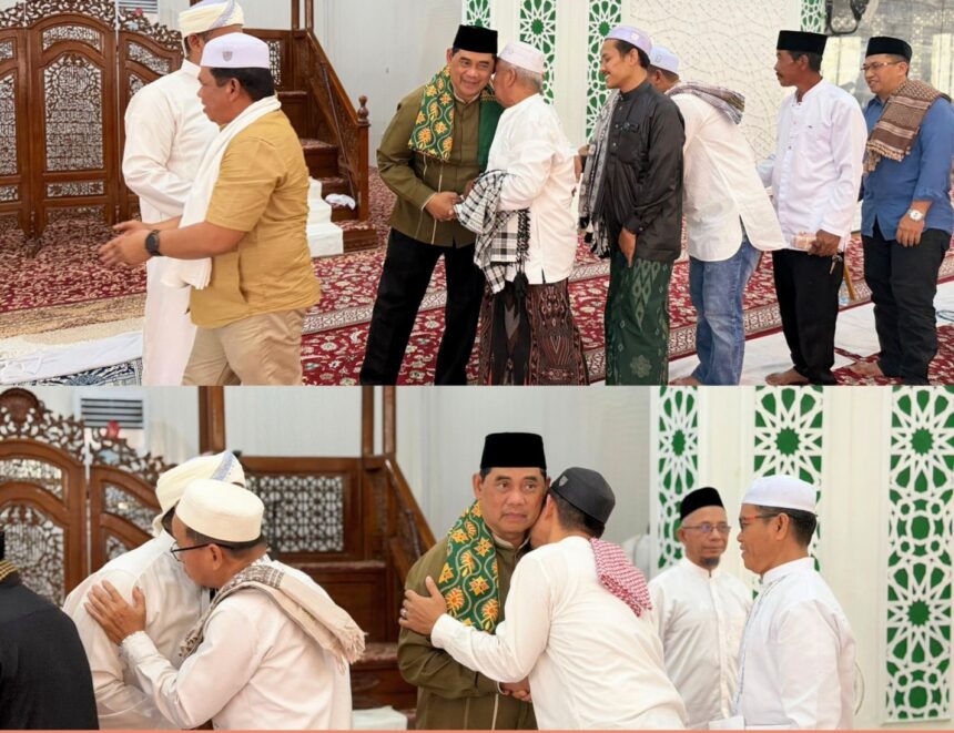 Bupati Barito Utara Salat Jumat Bersama Warga, Perkuat Silaturahmi dan Serap Aspirasi
