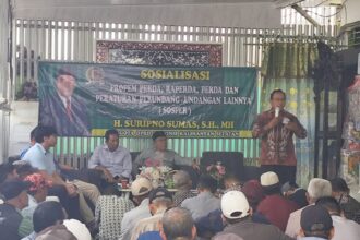 Legislator Suripno Sumas