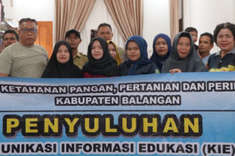 DKP3 Balangan Edukasi Peternak Desa Inan Cegah Penyakit pada Kambing