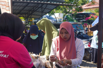 Pasar Murah Disdag Kalsel Diserbu Warga Balangan Jelang Iduladha