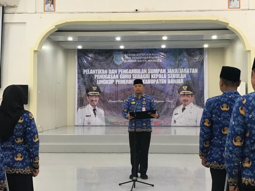 kepala sekolah