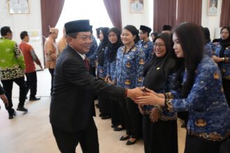 Bupati Kapuas Lantik 1.044 ASN dan Pejabat Fungsional