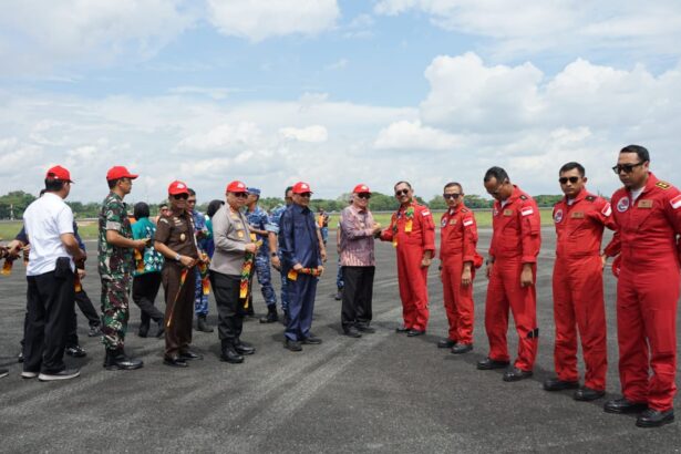 ‎Pemkab Kotabaru Hadiri Open Base Jupiter Aerobatic Team TNI Lanud Sjamsudin Noor