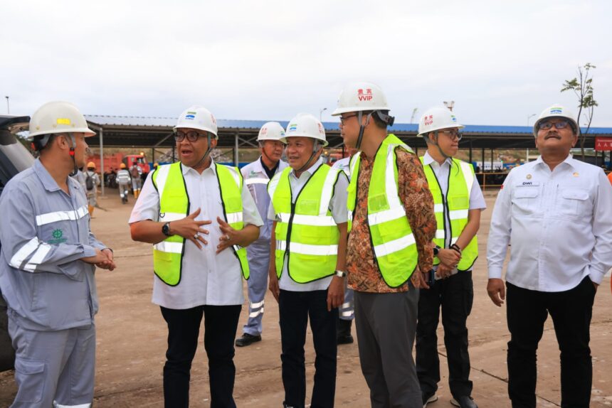 Wamenaker: Penggunaan TKA Harus Berdampak pada Peningkatan SDM Lokal