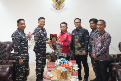 Bupati Kapuas Terima Kunjungan Danlanal Banjarmasin, Perkuat Sinergi Jaga Kondusivitas Daerah