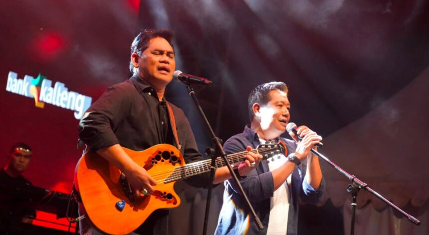 Bupati Shalahuddin Buka Parade Band Rock Classic, Ajak Generasi Muda Lestarikan Musik Lintas Generasi