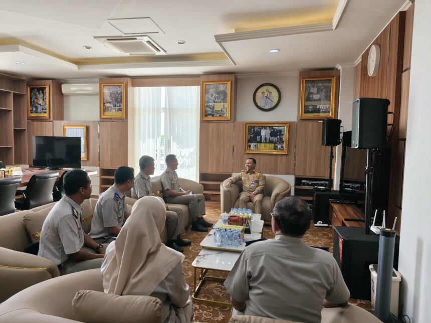 Kepala Kantor Pertanahan Tapin Perkuat Sinergi dengan Pemkab Lewat Silaturahmi ke Bupati
