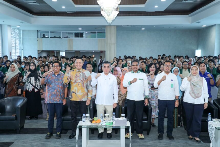 Menaker: AI Mengubah Cara Bekerja, SDM Unggul Kunci Hadapi Perubahan Dunia Kerja
