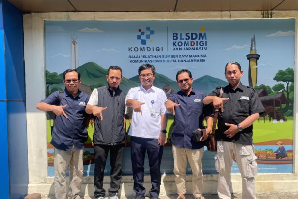 Komdigi