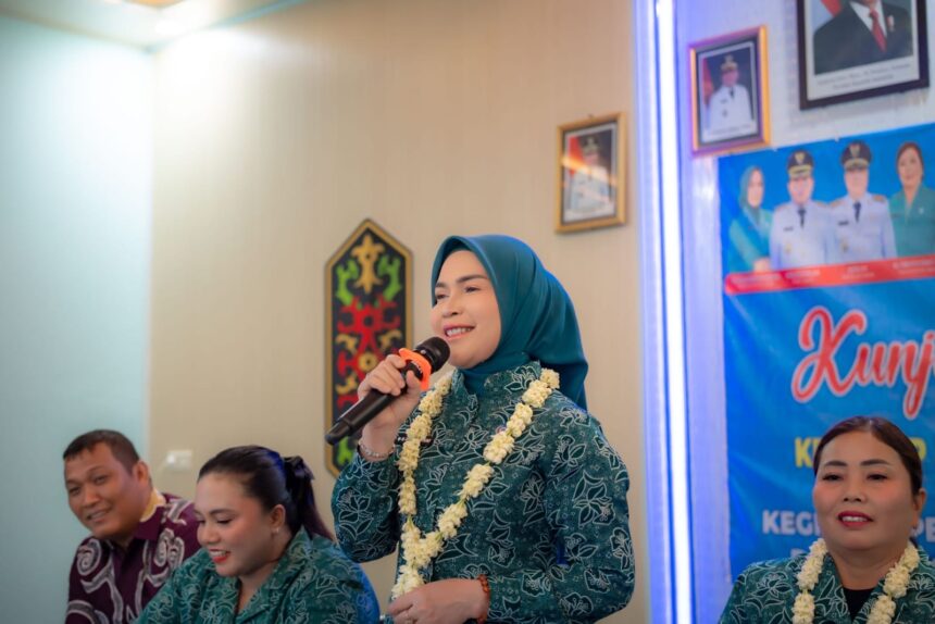 Ketua TP PKK Kapuas Perkuat Sinergi Kader di Kapuas Timur, Dorong Program Berdampak bagi Keluarga
