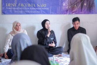 Legislator Desy Oktavia Sari
