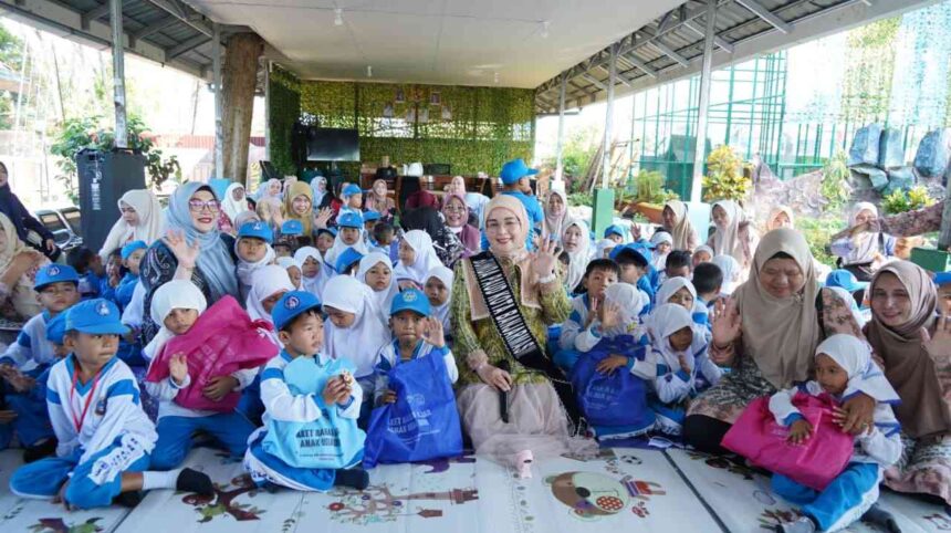 Bunda PAUD Neli Listriani