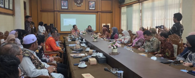 Barito Utara Gali Strategi Tata Kelola Pemerintahan dari Kulon Progo