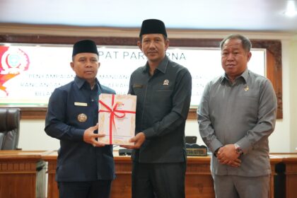 Lima Fraksi DPRD Tapin Setujui Ranperda APBD Perubahan 2026 Dibahas ke Tahap Selanjutnya
