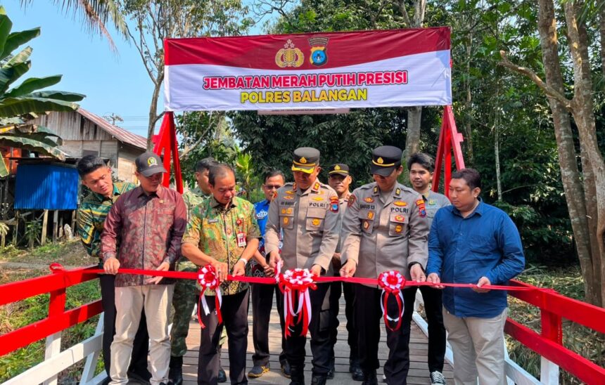 Jembatan Merah Putih