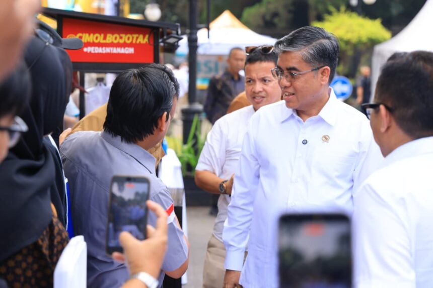 Menaker: Manfaat Jaminan Sosial Harus Jadi Jalan Menuju Kemandirian Ekonomi Keluarga Pekerja
