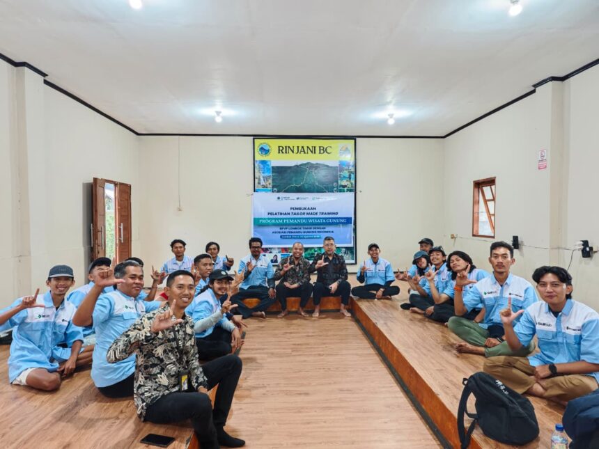 Tingkatkan Keselamatan Wisatawan, Kemnaker Perkuat Kompetensi Pemandu Wisata Gunung di NTB