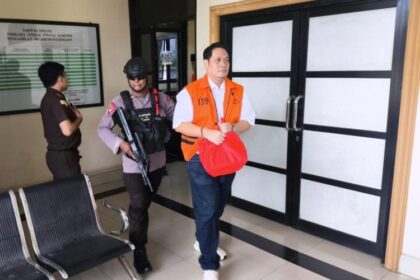 Mantan Kajari HSU Dituntut Penjara 5 Tahun 10 Bulan
