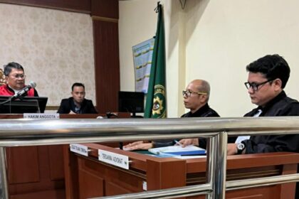 Penasehat hukum terdakwa Richard Arief Muliadi saat membacakan pembelaan didepan persidangan