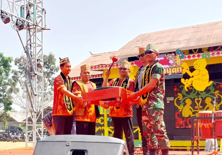 Festival Dayak Maanyan Warukin ke-5 Resmi Dibuka, Dorong Pelestarian Budaya dan Ekonomi Lokal