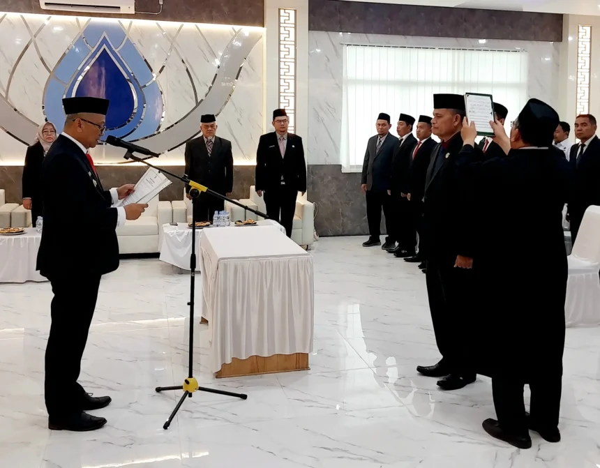 Bupati Tabalong Lantik Nanang Mulkani sebagai Komisaris PT AMTB Periode 2026-2030