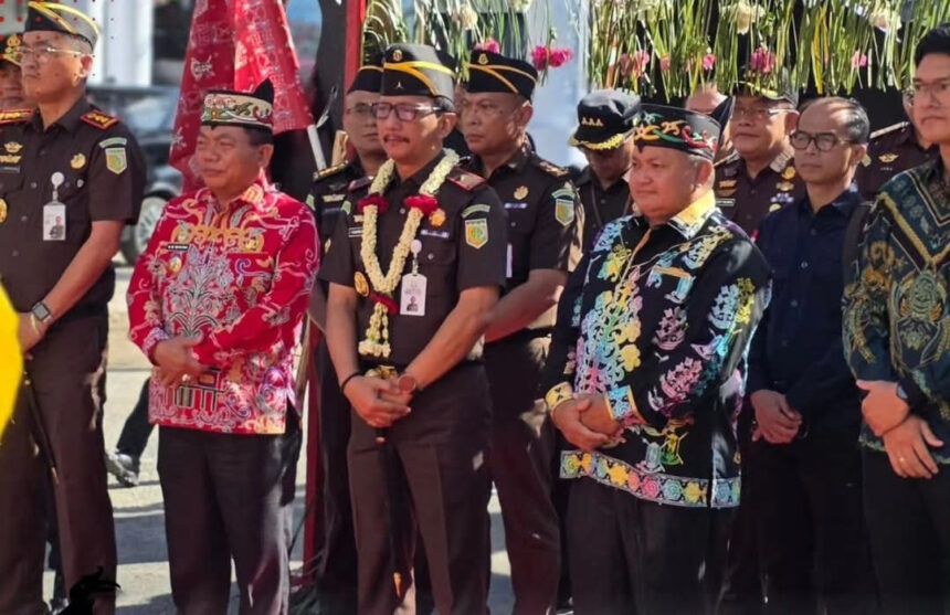 Ketua DPRD Kapuas