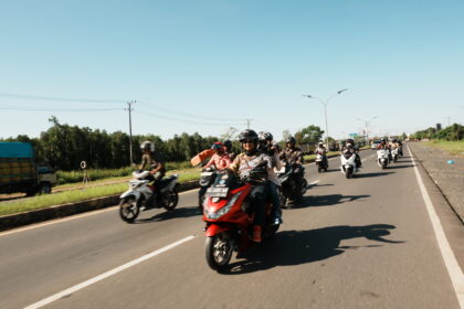 Trio Motor Bagikan Tips #Cari_Aman Berkendara Saat Musim Kemarau