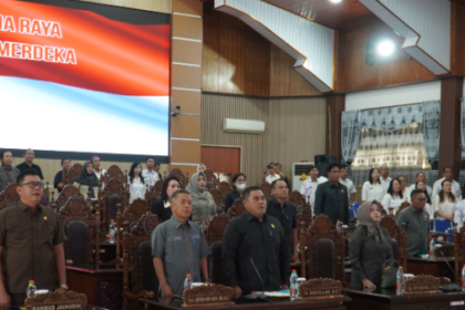 DPRD Kapuas Gelar Rapat Paripurna Bahas 10 Raperda