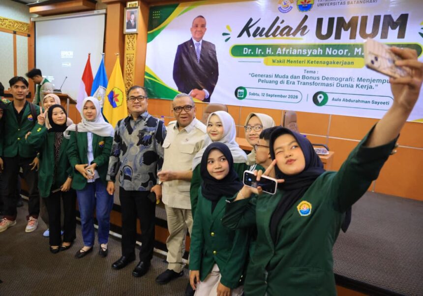 Kemnaker: Pekerja Perlu Pahami Hak dan Kewajiban Sebelum Menandatangani Perjanjian Kerja