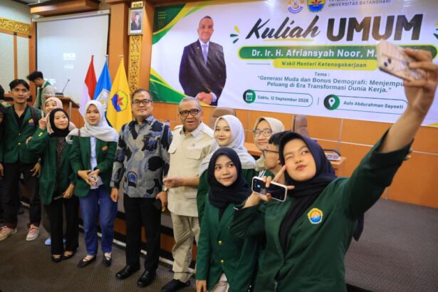 Kemnaker Ajak Generasi Muda Manfaatkan AI untuk Tingkatkan Produktivitas