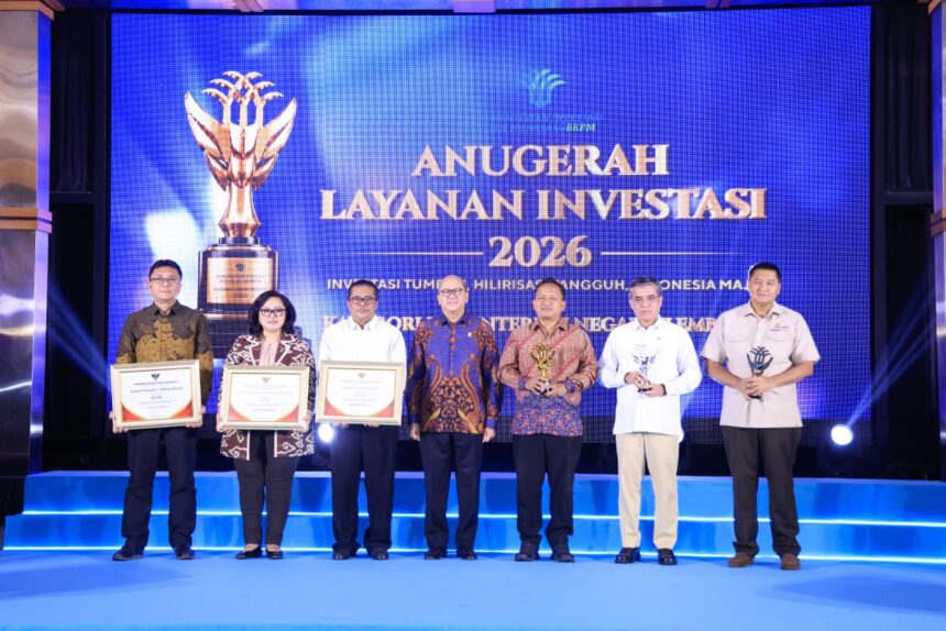 Kemnaker Raih Terbaik II Anugerah Layanan Investasi 2026
