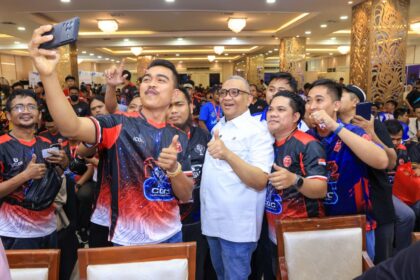 Wamenaker: Kompetensi Teknisi Ponsel Harus Jawab Kebutuhan Industri