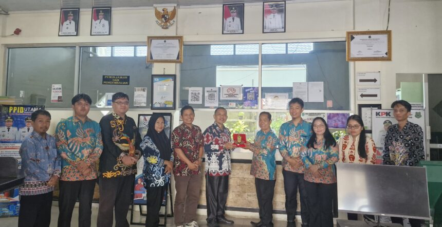 Disarpustaka Kapuas Jadi Tujuan Studi Kaji Pengelolaan Kearsipan Disdik Palangka Raya