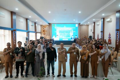 Asisten III Kapuas Buka Peningkatan Kapasitas EHDW untuk Percepatan Penurunan Stunting