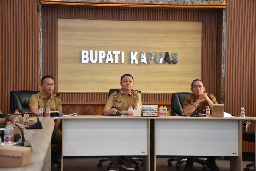 Sekda Kapuas Pimpin Rapat Finalisasi Data Penghuni Rumah Khusus