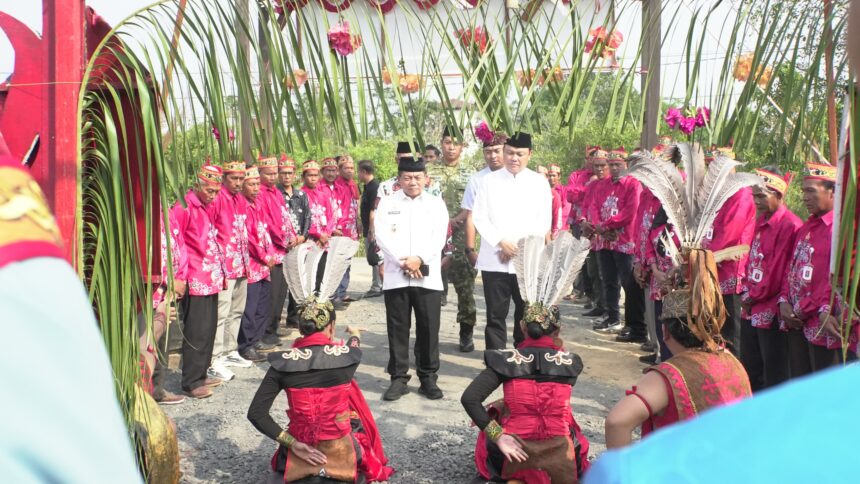 Resmikan Kantor Kelurahan Pulau Kupang, Bupati Kapuas Dorong Pemerataan Pelayanan Publik