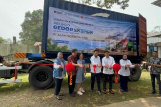 Dari Pembinaan Ke Pasar Global, Pelindo Lepas Ekspor Produk UMK Binaan Ke Brunei Darussalam