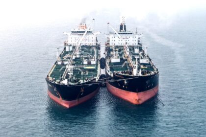 Pelindo Kembali Layani Ship-To-Ship di Nipa, Perkuat Peran Indonesia di Jalur Pelayaran Internasional