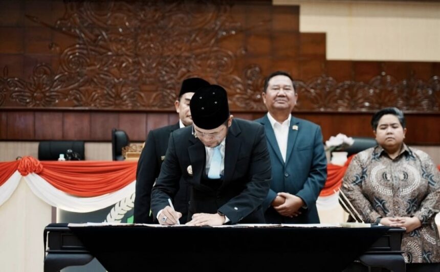 Perubahan APBD Kaltim 2026 Turun Rp822 Miliar, Disepakati Rp14,33 Triliun