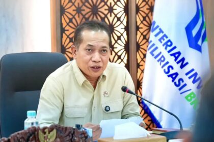 Wamenkop Ferry Juliantono Menteri Koperasi Ferry Juliantono mengungkap rencana koperasi menjadi unit layanan untuk menyalurkan gaji PNS dan pembayaran pensiun. (Dok Kemenkop)