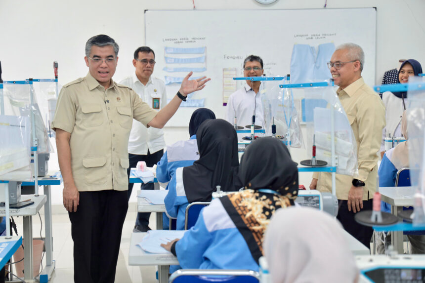 Menaker Tegaskan Pelatihan Vokasi Jadi Bekal Hadapi Dunia Kerja