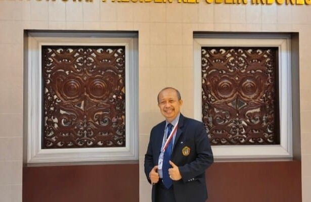 Prof. Dr. Edy Lisdiyono.,SH.,M.Hum Guru Besar Hukum lingkungan Universitas 17 Agustus 1945 Semarang.