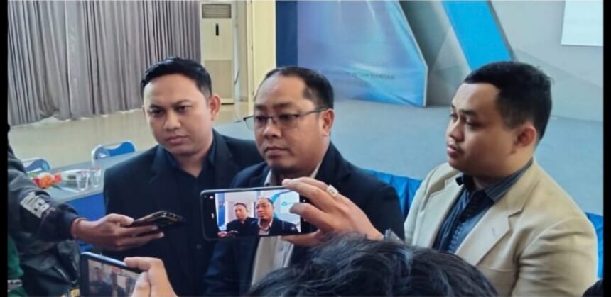 Ahmad Mujahid Zarkasi SH, MA, C.P.L dari kantor hukum AMZ & Associates Banjarmasin, kuasa hukum Jamhuri.